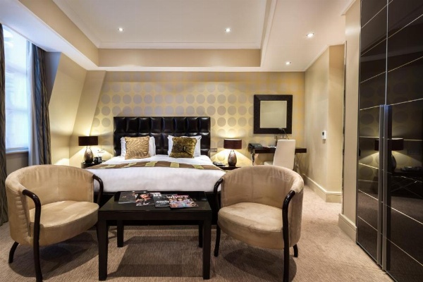 Washington Mayfair Hotel image 11